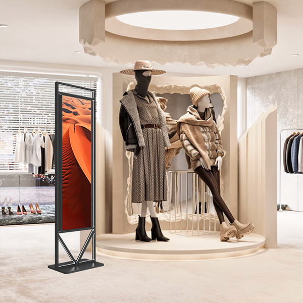 09 Vision Lcd Digital Poster 1