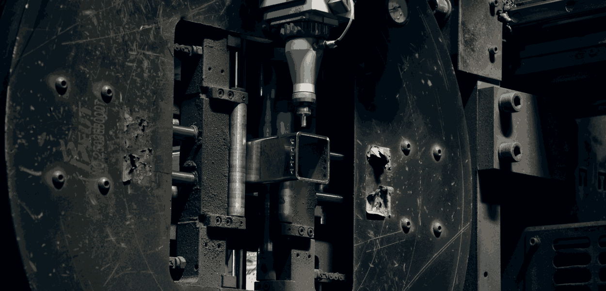 Commercial digital signage production