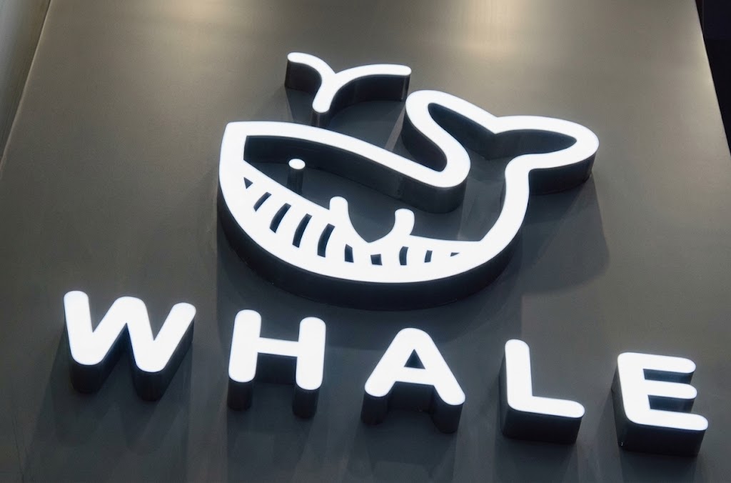 illuminated channel letters