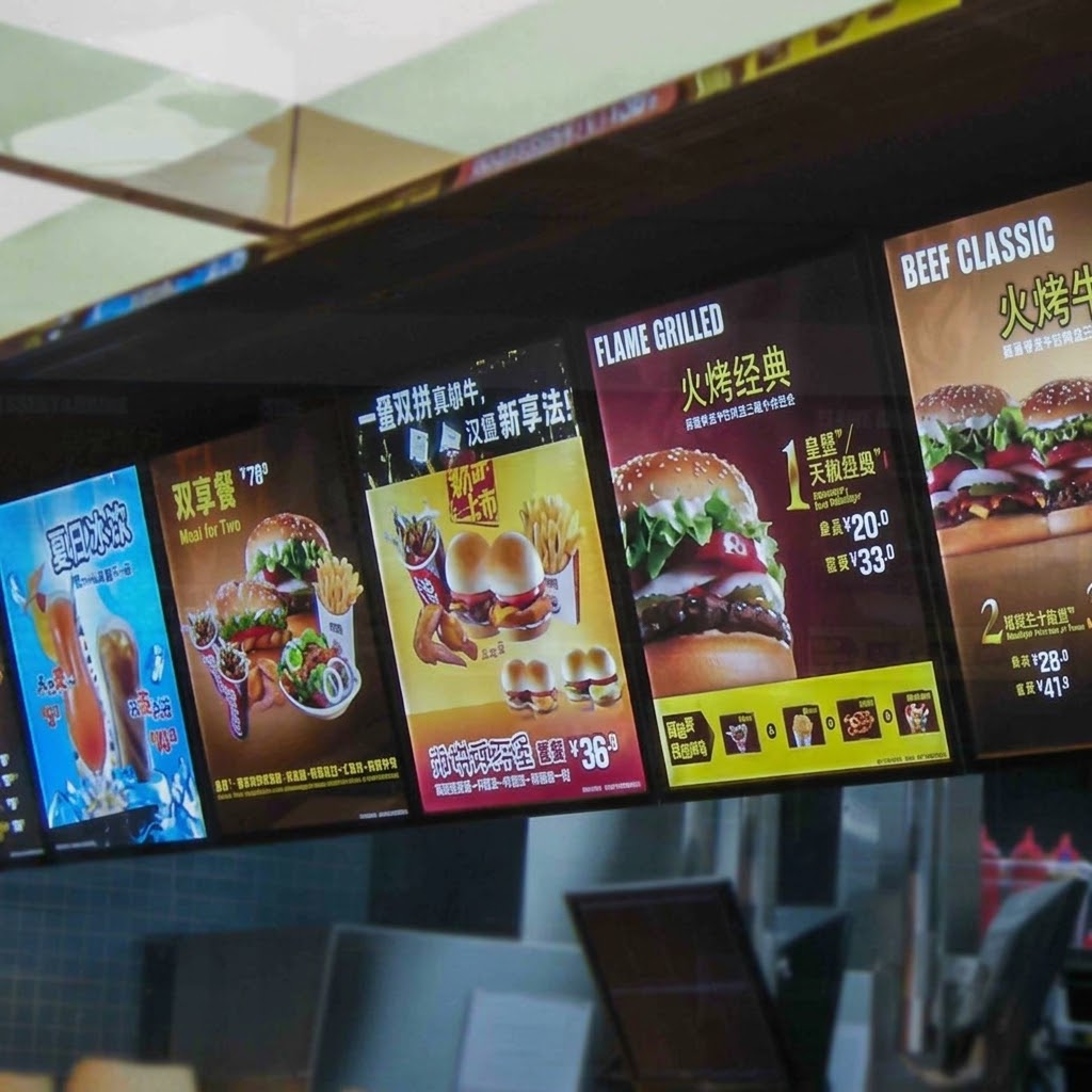 custom signage manufacturer